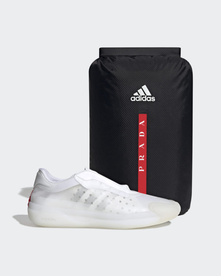 AP-Luna-Rossa-21_white_stillpackaging-750x938